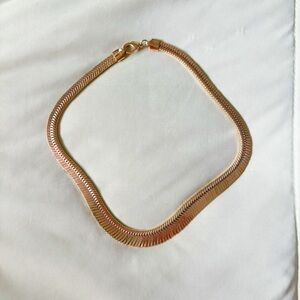 Vintage Gold Herringbone Elegant Gold-Tone Necklace